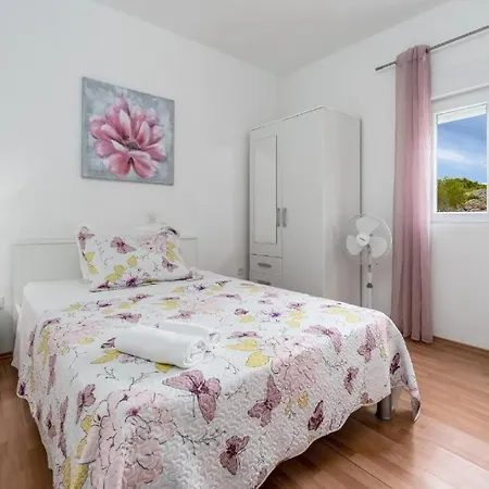 Seaside House Razanj, Rogoznica - 22513 Rogoznica (Sibenik-Knin)